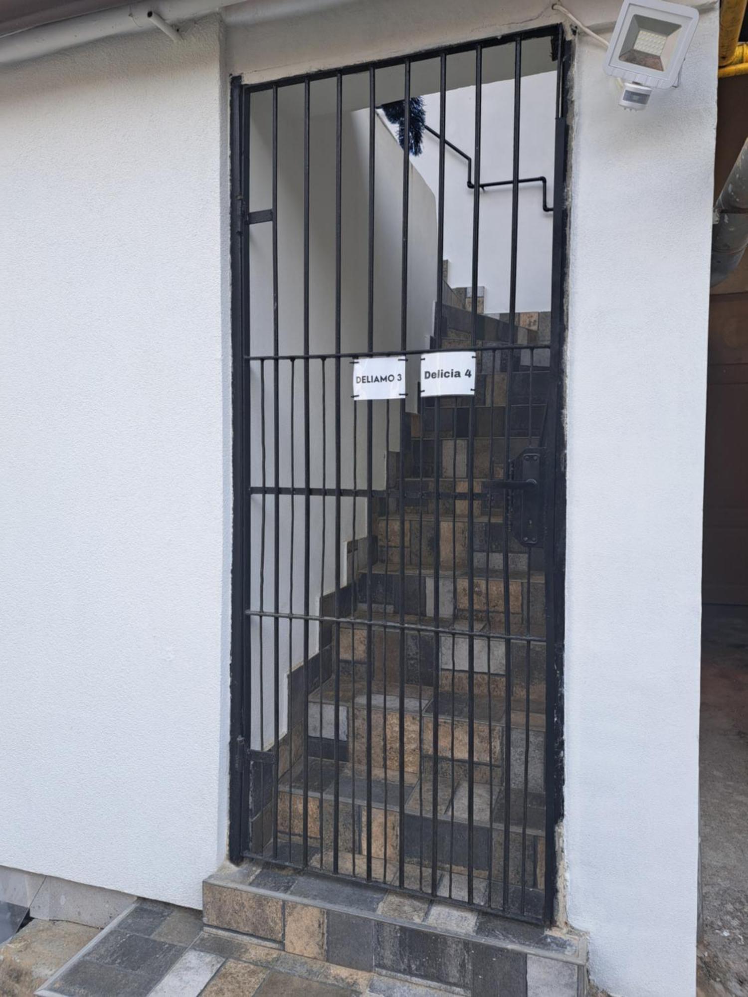 Studio With Free Parking In The Center - Deliamo 3 Sibiu Exterior foto